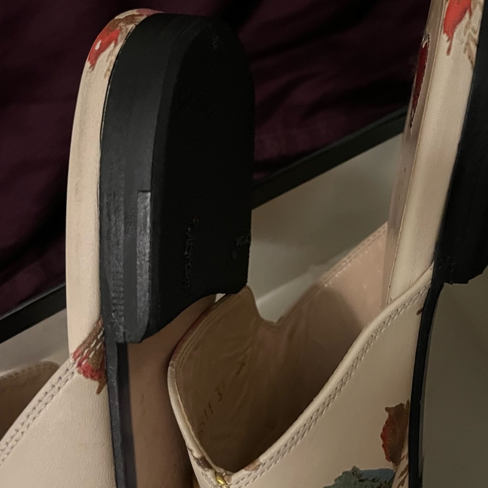 Gucci Floral Leather Horsebit Mules in Cream with Pink & Red Accents - Picture 3 of 13